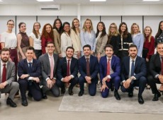 Aprovados no 45&ordm; Concurso de Ingresso na Carreira do MPSC, novos integrantes conclu&iacute;ram curso de forma&ccedil;&atilde;o e come&ccedil;am a atuar nas comarcas a partir desta ter&ccedil;a-feira.