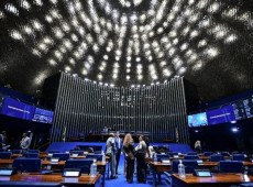 Antes de ir a voto, mat&eacute;ria precisa passar por duas sess&otilde;es de discuss&atilde;o, agendadas para ter&ccedil;a (14) e quarta.