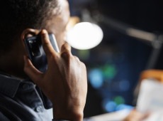 Entre as mudan&ccedil;as est&atilde;o a autentica&ccedil;&atilde;o de chamadas, a identifica&ccedil;&atilde;o de empresas na tela do celular e o bloqueio de contatos irregulares.