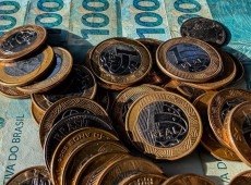 Uni&atilde;o quitou R$ 244 milh&otilde;es para estados e munic&iacute;pios em setembro