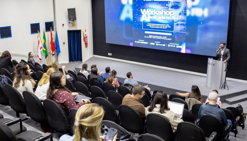 Parceria com a ABRH aproxima a indústria de novas tecnologias e qualificação.