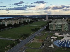 Economia: Lula e Fl&aacute;vio divergem sobre ajuste fiscal e papel do Estado