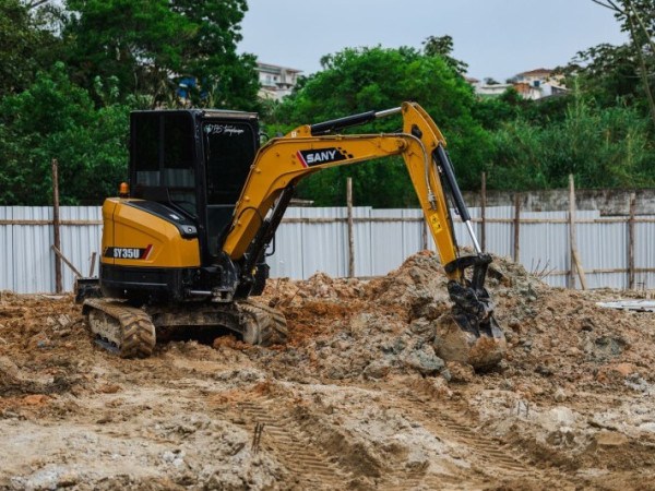 As interven&ccedil;&otilde;es visam refor&ccedil;ar a seguran&ccedil;a sanit&aacute;ria, aprimorar a infraestrutura el&eacute;trica e ampliar a prote&ccedil;&atilde;o de pacientes, acompanhantes e profissionais, contribuindo para a continuidade e a qualidade dos servi&ccedil;os hospitalares.