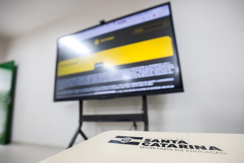 Iniciativa faz parte do Programa Estudantes Conectados, que contempla ainda a ampliação de Laboratórios Maker e a entrega de notebooks para professores da rede estadual de ensino.