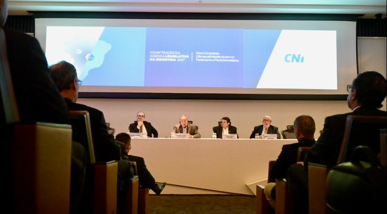 Representantes do setor voltam a se reunir em fevereiro para definir os projetos que far&atilde;o parte do documento, que ser&aacute; lan&ccedil;ada no dia 30 de mar&ccedil;o.
