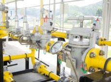 Comparativo nacional de setembro coloca a companhia catarinense na segunda posi&ccedil;&atilde;o para o consumo de 10 mil m&sup3;/dia e entre as cinco tarifas mais baixas para volumes de 100 mil m&sup3;/dia.